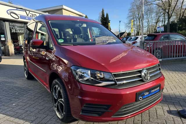Volkswagen Caddy (2016) thumbnail 6