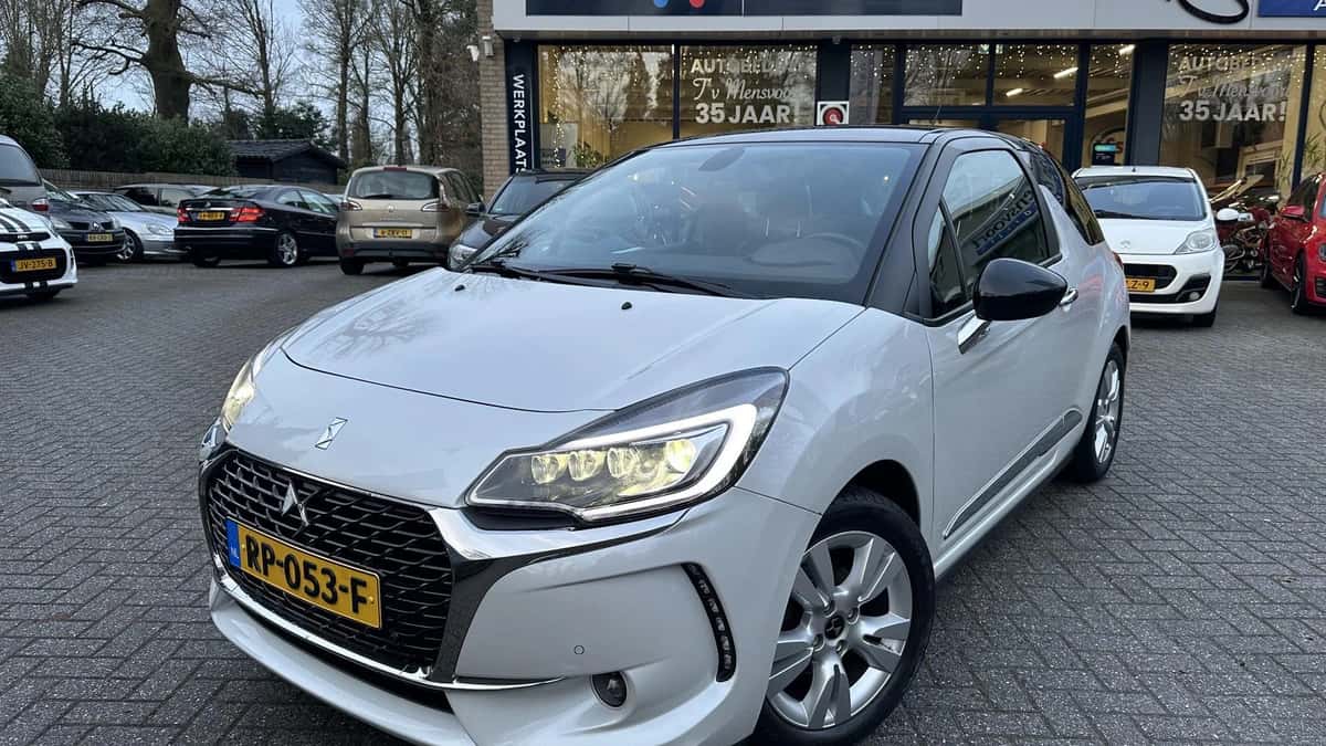 DS 3 — foto 1
