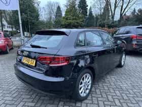 Audi A3 (2013) thumbnail 4