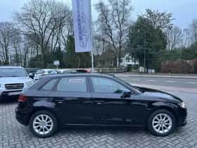 Audi A3 (2013) thumbnail 5