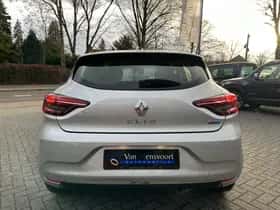Renault Clio (2021) thumbnail 9
