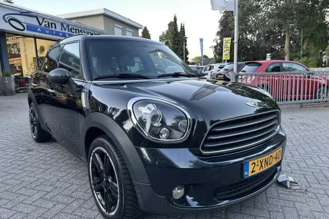 MINI Countryman (2012) thumbnail 6