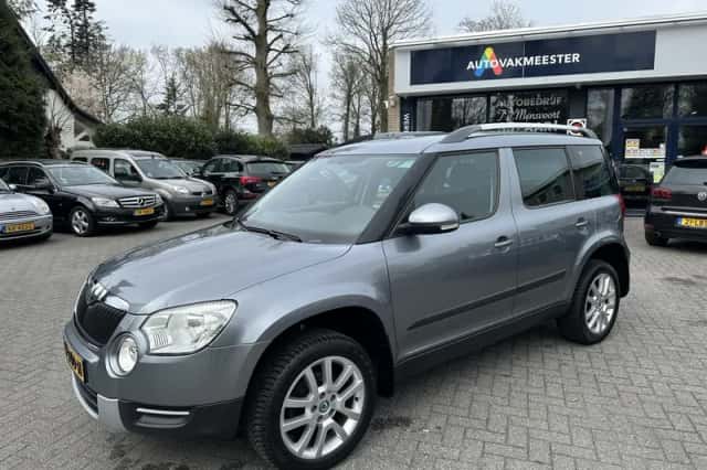 Škoda Yeti (2011) thumbnail 2