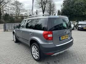 Škoda Yeti (2011) thumbnail 3