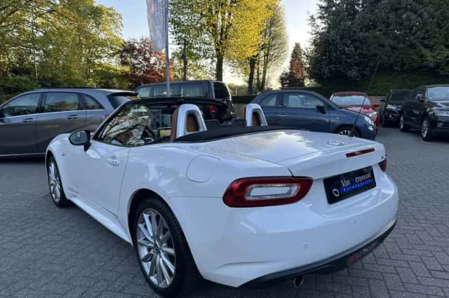 Fiat 124 Spider (2018) thumbnail 3