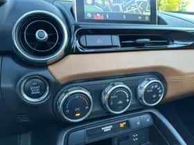 Fiat 124 Spider (2018) thumbnail 21