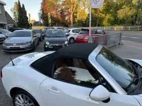 Fiat 124 Spider (2018) thumbnail 31