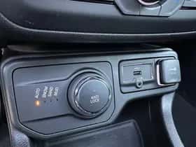 Jeep Renegade (2018) thumbnail 26