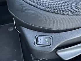 Jeep Renegade (2018) thumbnail 32
