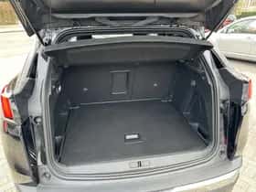 Peugeot 3008 (2020) thumbnail 25
