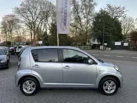 Daihatsu Sirion 2 (2009) thumbnail 5