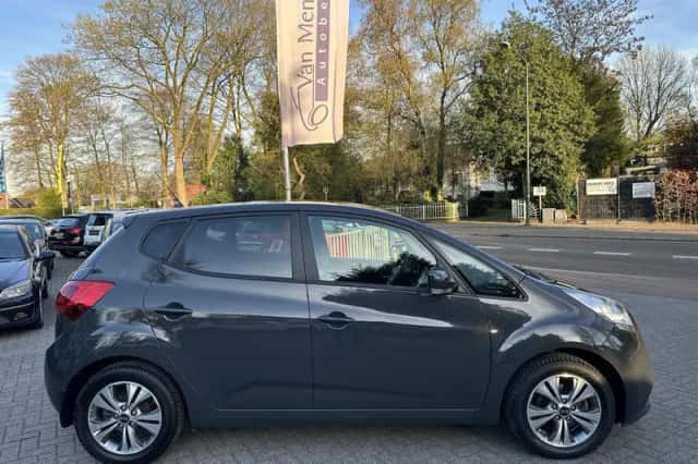 Kia Venga (2019) thumbnail 5