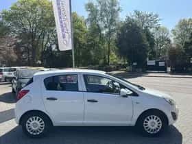 Opel Corsa (2014) thumbnail 5