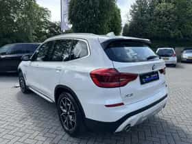 BMW X3 (2018) thumbnail 3