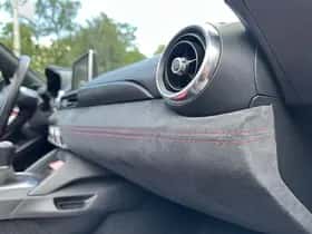 Fiat Abarth (2018) thumbnail 16