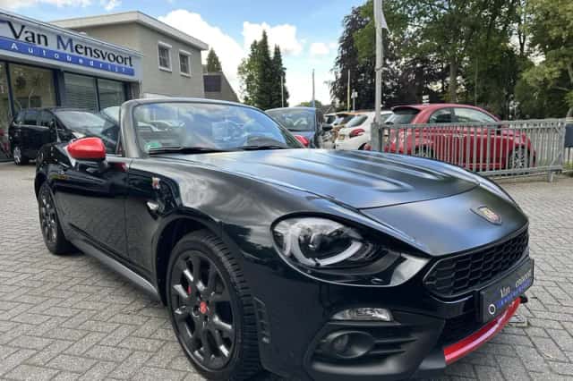 Abarth 124 Spider (2018) thumbnail 6
