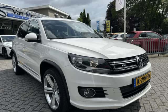 Volkswagen Tiguan (2013) thumbnail 6