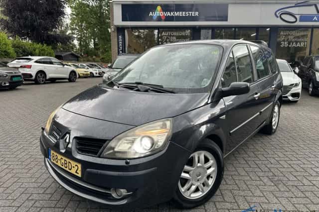 Renault Grand Scénic (2008) thumbnail 1