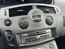 Renault Grand Scénic (2008) thumbnail 19