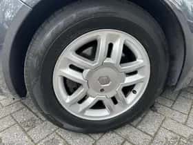 Renault Grand Scénic (2008) thumbnail 22