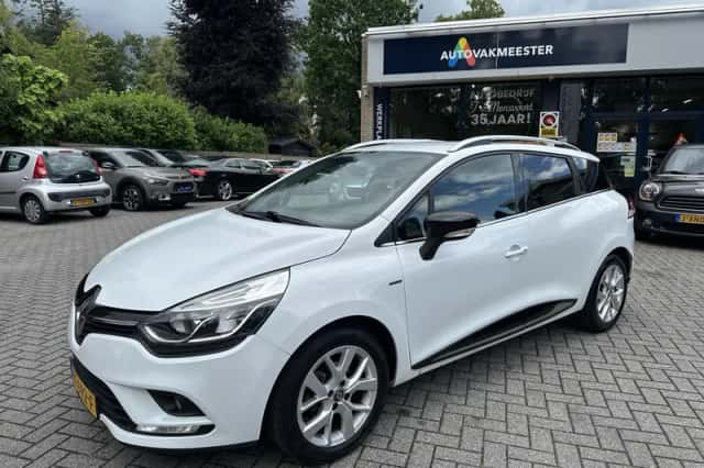 Renault Clio (2019) thumbnail 2