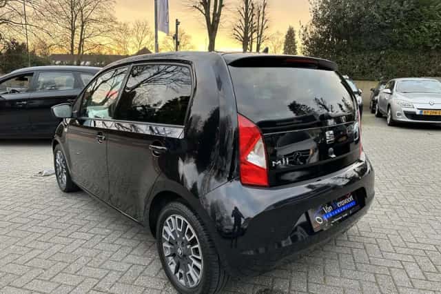 SEAT Mii (2019) thumbnail 3