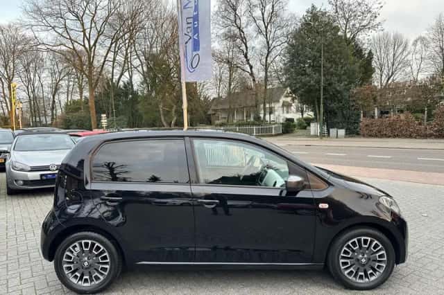 SEAT Mii (2019) thumbnail 5