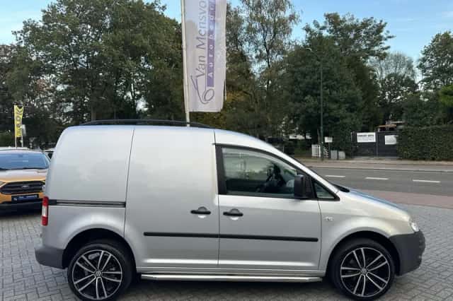 Volkswagen Caddy (2008) thumbnail 5