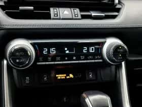 Toyota RAV4 (2022) thumbnail 19