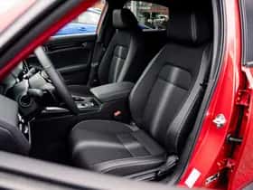 Honda Civic (2025) thumbnail 3