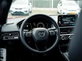 Honda Civic (2025) thumbnail 6