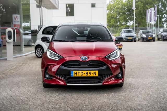 Toyota Yaris (2021) thumbnail 11