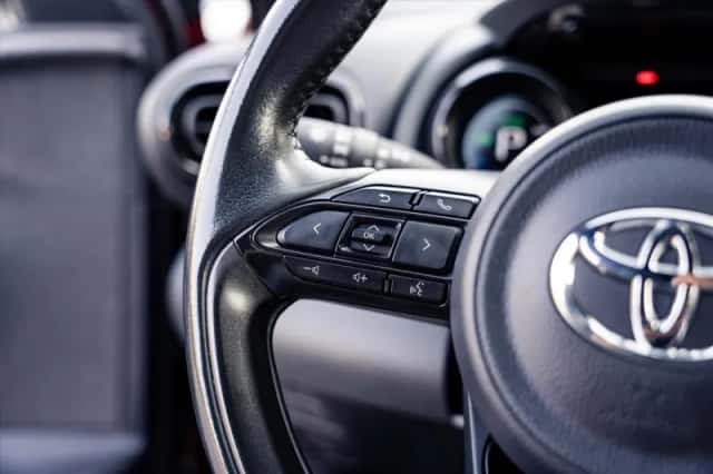 Toyota Yaris (2021) thumbnail 15