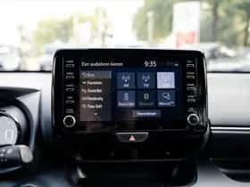 Toyota Yaris (2021) thumbnail 24
