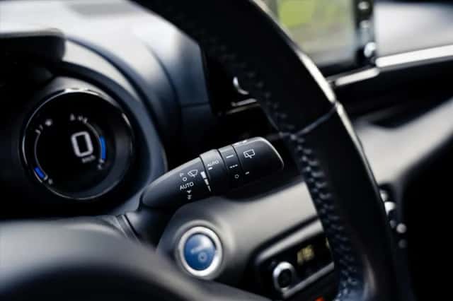 Toyota Yaris (2021) thumbnail 33