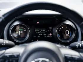 Toyota Yaris (2021) thumbnail 7
