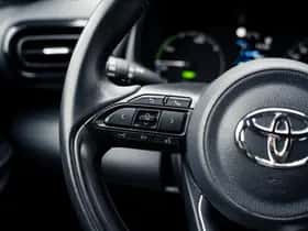 Toyota Yaris (2020) thumbnail 14