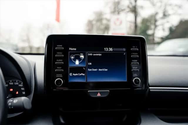 Toyota Yaris (2020) thumbnail 22