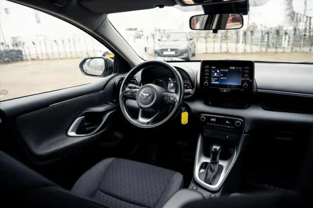 Toyota Yaris (2020) thumbnail 31