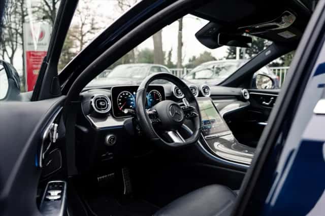 Mercedes-Benz C-Klasse (2022) thumbnail 2