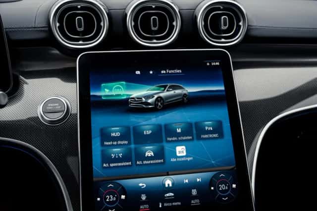 Mercedes-Benz C-Klasse (2022) thumbnail 39