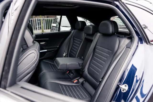 Mercedes-Benz C-Klasse (2022) thumbnail 47