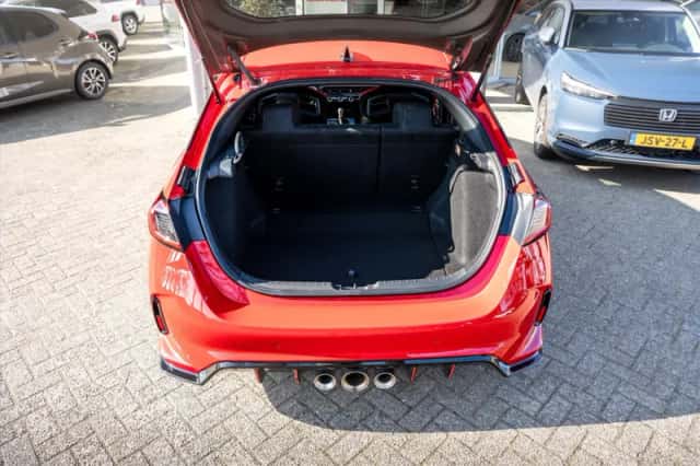 Honda Civic (2023) thumbnail 15