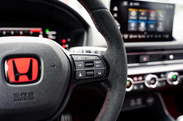 Honda Civic (2023) thumbnail 18