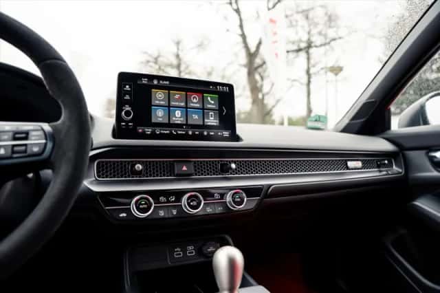 Honda Civic (2023) thumbnail 4