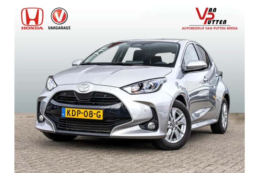 Toyota Yaris (2025) — foto 1