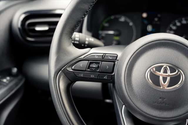 Toyota Yaris (2025) thumbnail 14