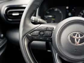 Toyota Yaris (2025) thumbnail 14