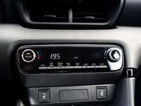 Toyota Yaris (2025) thumbnail 16