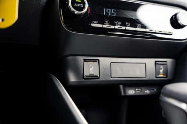 Toyota Yaris (2025) thumbnail 17